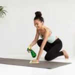 Jak dbać o matę do jogi?